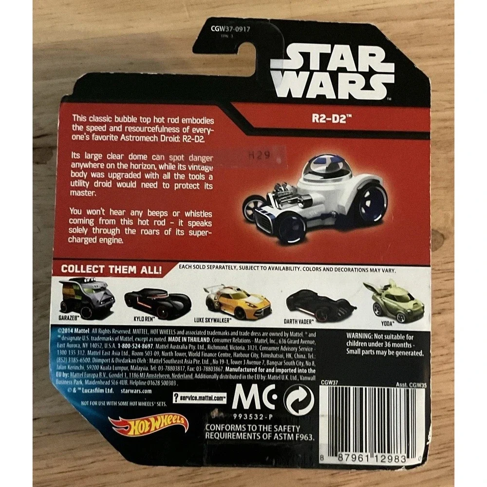 2014 Mattel Hot wheels Star Wars R2-D2‎ Car, NIP